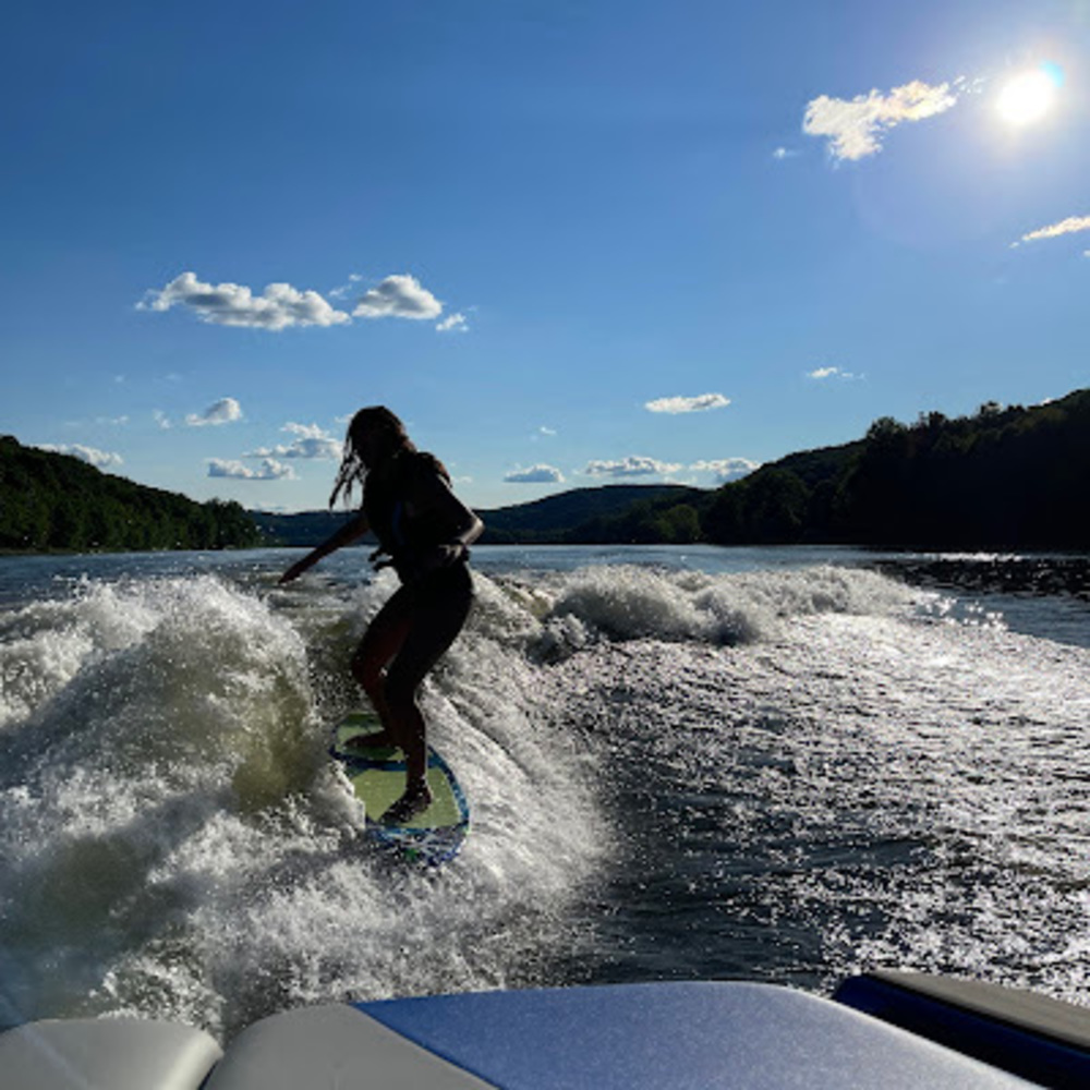 Meet your Posher, Riya